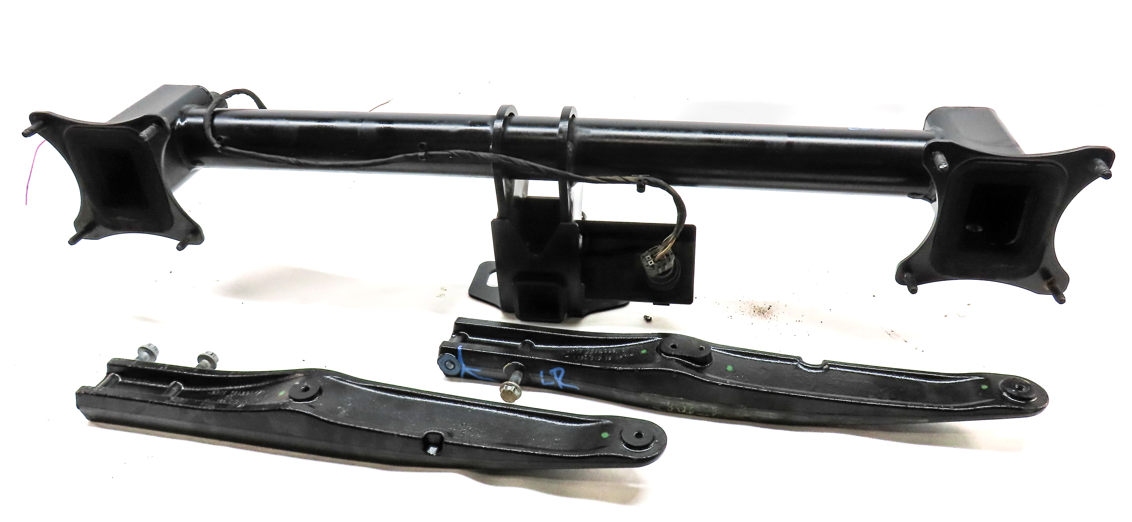 09-12 MERCEDES GL-CLASS (X164) REAR TOW HITCH TRAILER TOWING HITCH — exact item pictured